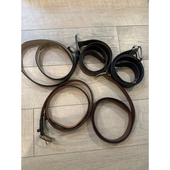 LOT OF 5 OLD LEATHER BELTS - Picture 1 of 10